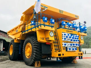 xe trở quặng - ảnh 1
